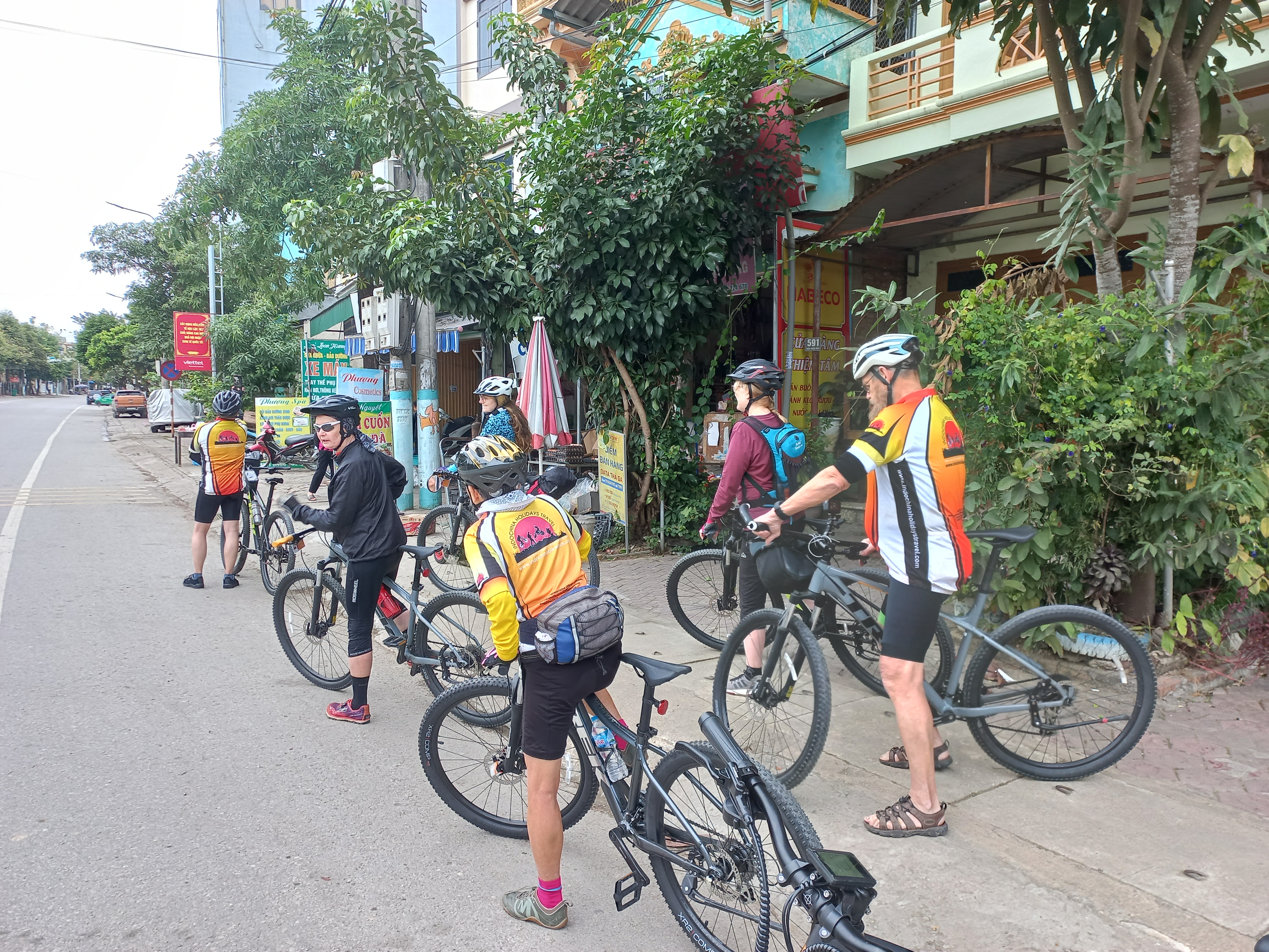 Biking from Siem Reap To Hoian - 18 Days
