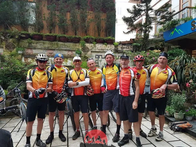 25 days Hanoi Cycle To Siem Reap