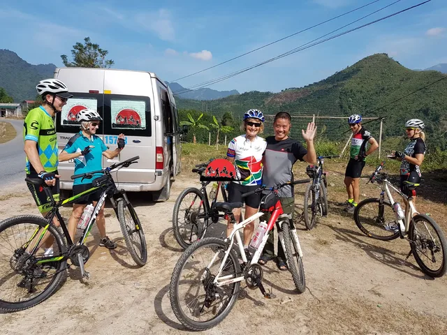 2 days PhnomPenh Cycle To Ancient Tempples Of Takeo Cycle Tour