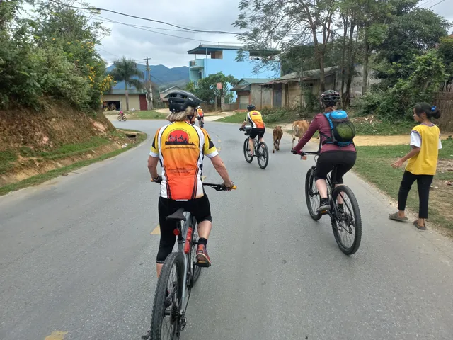 Biking from Siem Reap To Hoian - 18 Days 1