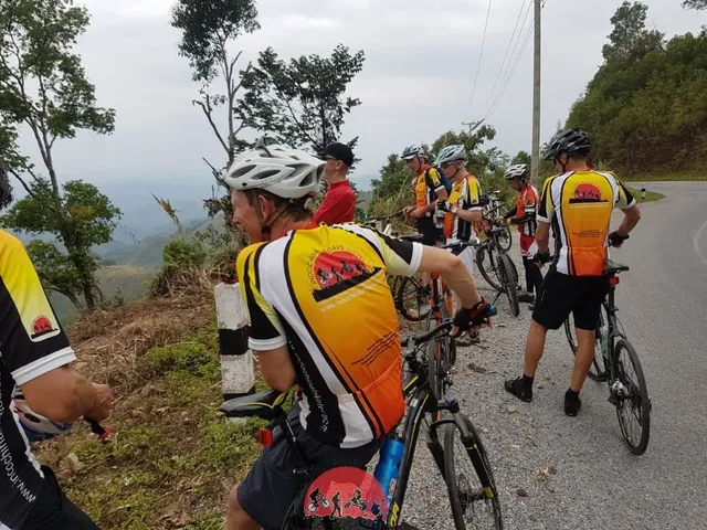 Phnom Penh Cycle To Mekong Island and Weaving Villages – 1 day 3